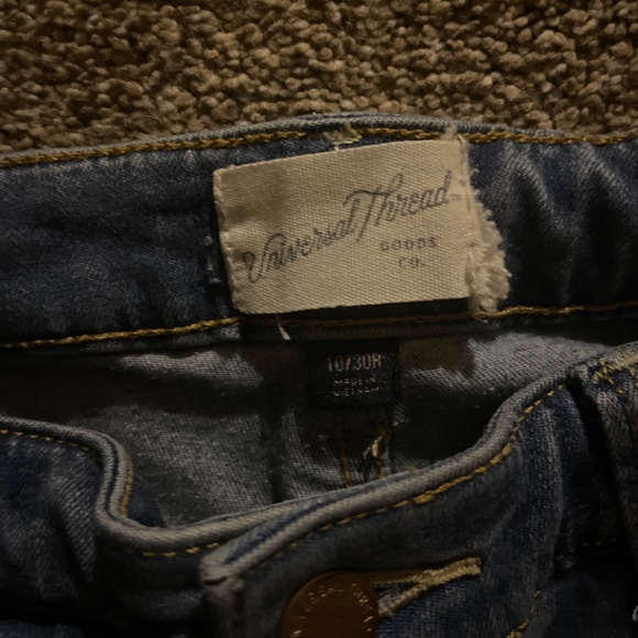 Jeans - Picture 2 of 3
